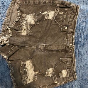 Distressed high waisted shorts